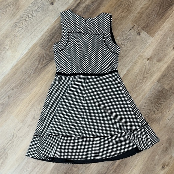 Vintage 90s Oleg Cassini Mod Squad Houndstooth Jumper Dress size 8 - Picture 4 of 6